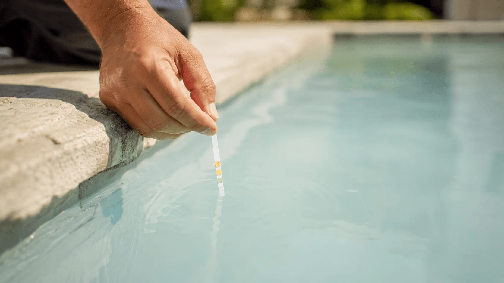 Testing cloudy pool water chemistry in San Diego